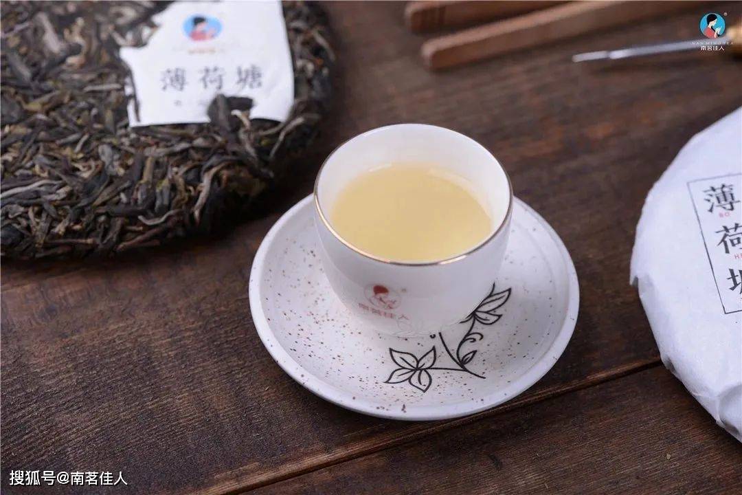 乐茶茶普洱茶哪个好喝：一款值得品尝的普洱茶推荐