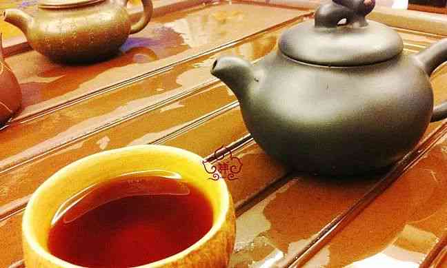 碎银子普洱茶送茶壶