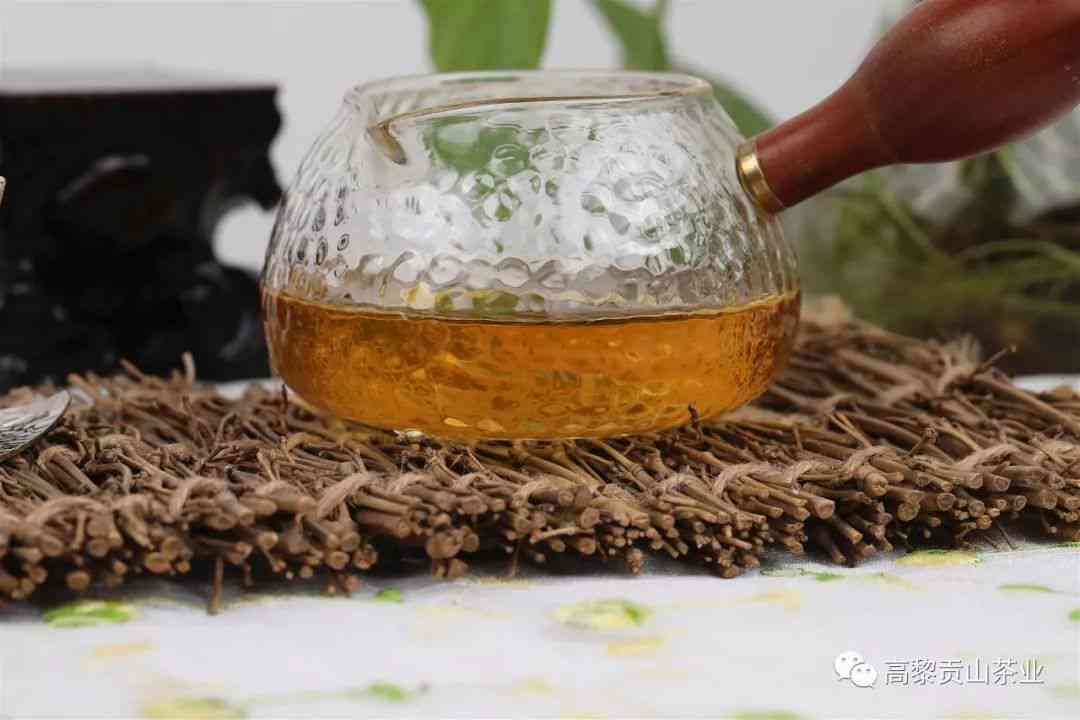 冰岛古树糯茶：独特口感与持久甜的滋味体验