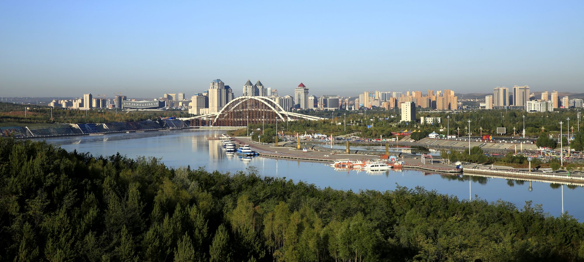 乌兰木伦河有玉石吗