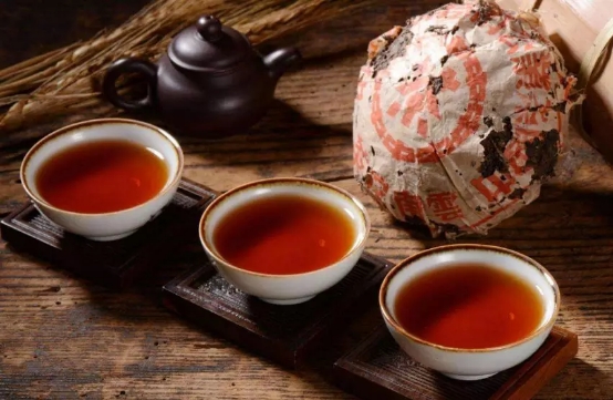 五家寨普洱茶价格及选购指南：一斤多少钱？如何挑选优质普洱茶？