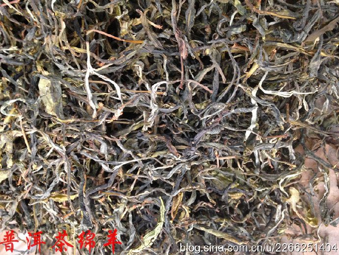 普洱茶坑的深度对茶叶品质和制作工艺的影响及如何选择合适的普洱茶