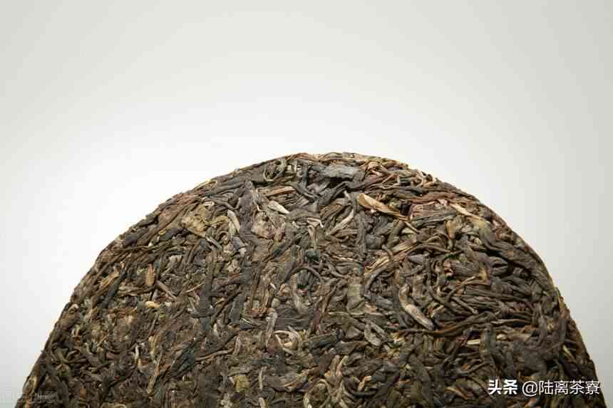 普洱茶中的微生物种类及其对茶叶品质和健的影响是什么？