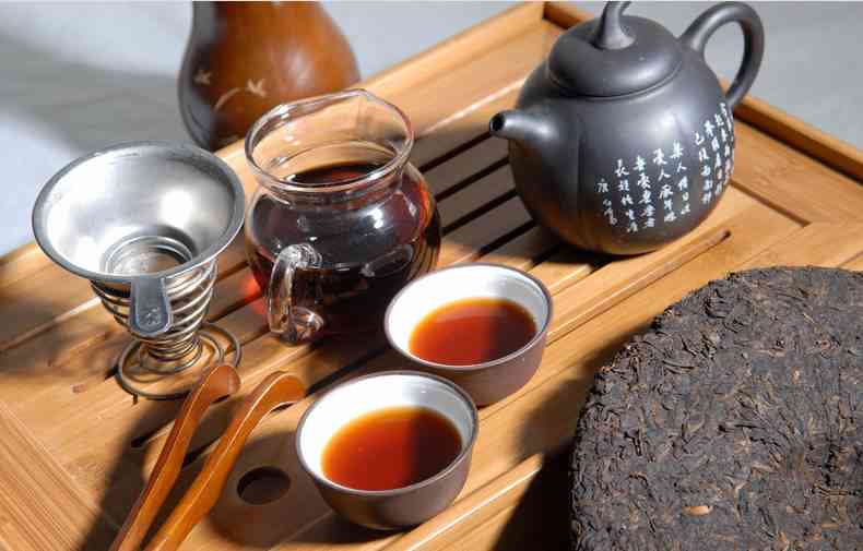 小白菜普洱茶：一款融合传统与现代的美味茶饮