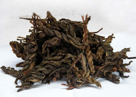普洱茶中的茶叶提取物：用途、功效与制作方法详解