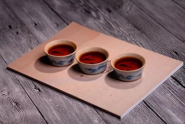 探究普洱茶的真实性：从原料、制作工艺到品质的综合分析