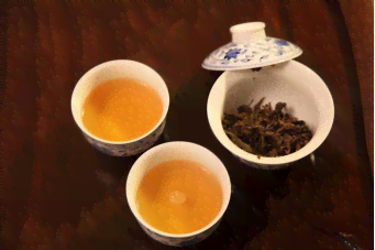 全方位了解老班章普洱茶：品种特点、制作工艺、品饮方法及购买建议