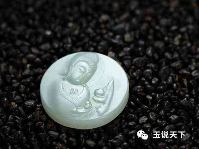 探索翡翠宝石选购之水头技巧：从玉石到翡翠，你不可不知