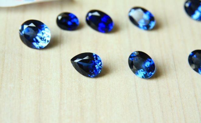 斯里兰卡宝石和玉石产地之谜揭示：翡翠的真正来源是什么？