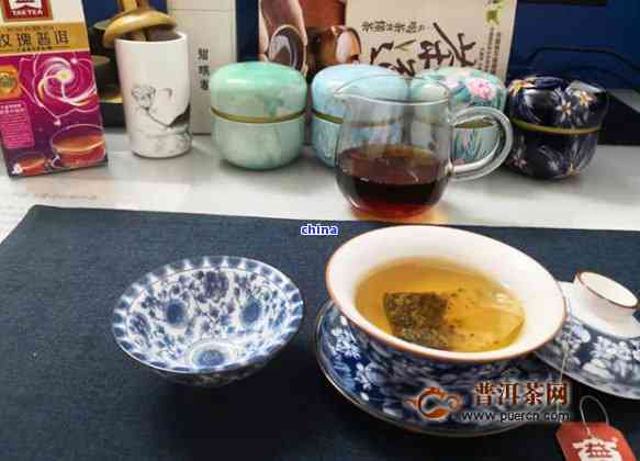 大益老茶头：历、品质与功效的全方位解析与选购指南