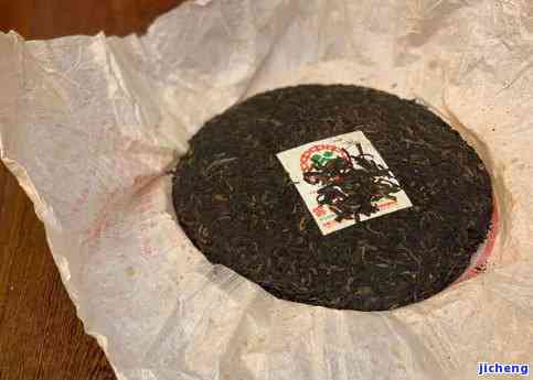 普洱茶饼包装纸破了正常吗？怎么保存？