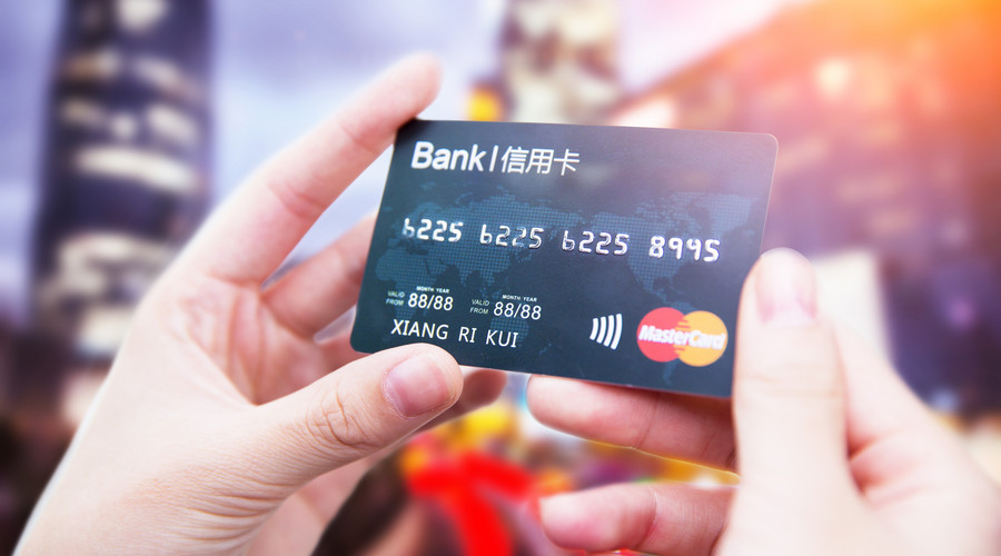 中国人信用卡逾期现象揭示：全国信用危机下的风险与挑战