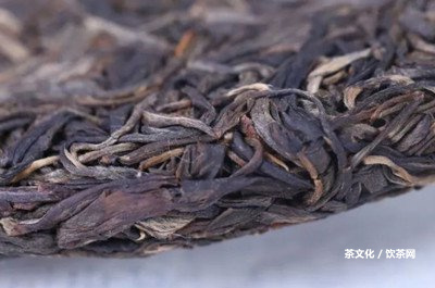 山班章木普洱茶：品种特点、制作工艺、品饮方法及收藏价值全面解析