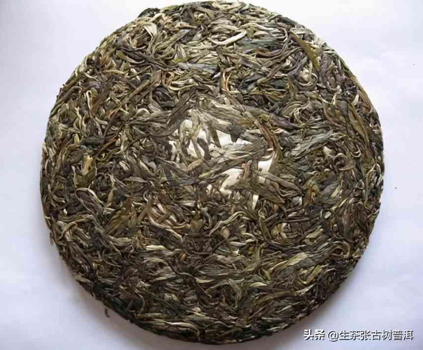 普洱茶老树茶饼：红茶品种的珍贵茶叶，品饮与选购详解