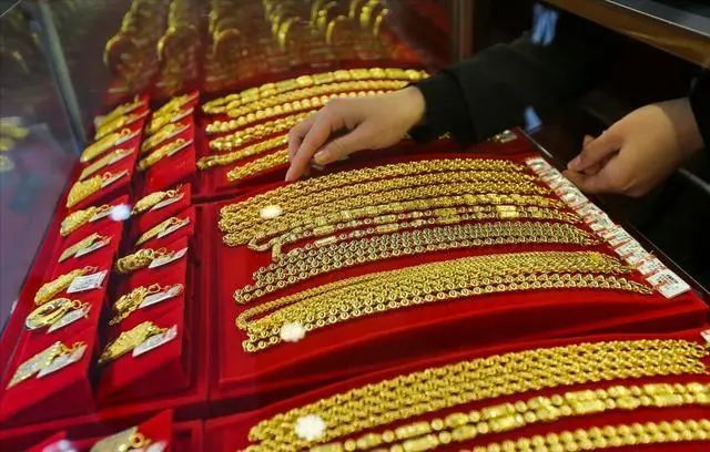 苏州老凤祥金店：全方位了解购买黄金、珠宝首饰及保养维护的全攻略