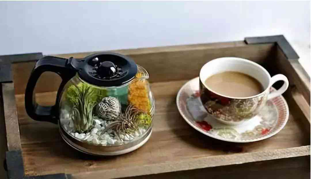 探索普洱茶龙珠的精手工制作工艺：详细步骤与茶艺详解