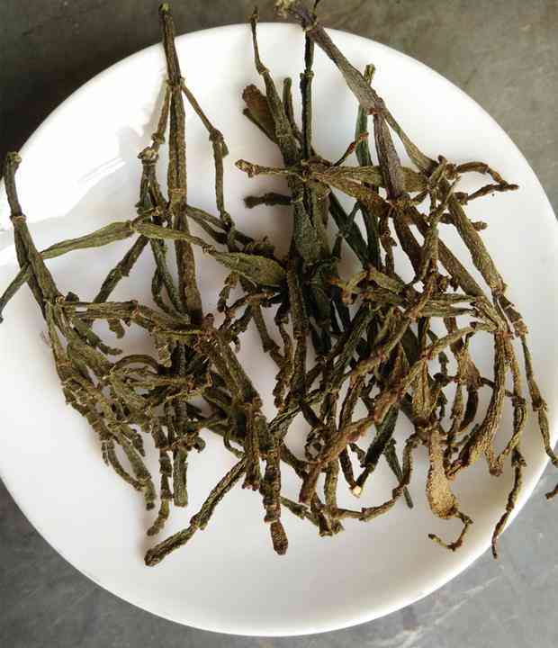 螃蟹脚普洱茶怎样泡制好：收藏价值与品饮技巧全解析