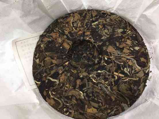 古树普洱茶的保存期限及其品饮方法：一次解读所有疑问