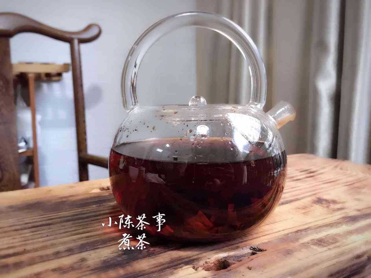 煮茶器怎么冲泡普洱茶水的步骤与技巧，让你轻松煮出好喝的普洱茶。