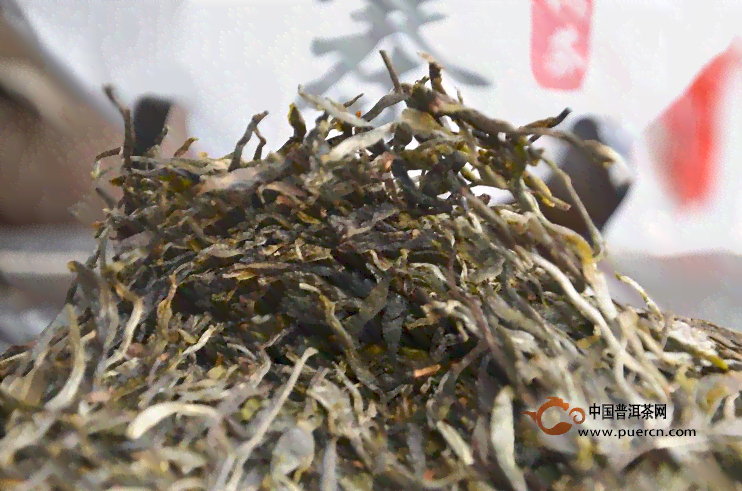 普洱茶的三种条索特征及其颜色变化：深入解读普洱茶的品质与口感