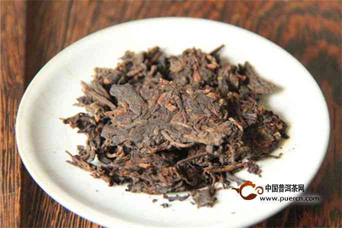 普洱茶块状是生茶还是熟茶：如何处理和泡饮？