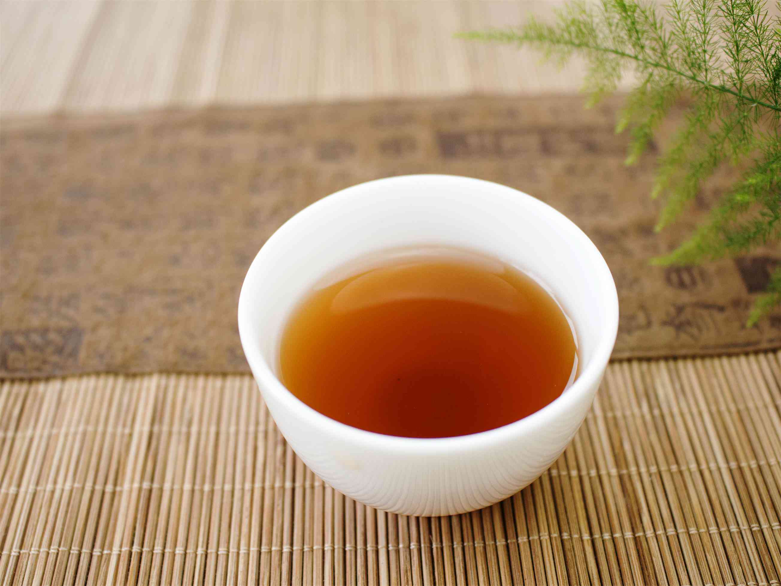 小青柑普洱茶制作的艺术：关键步骤与独特工艺解析