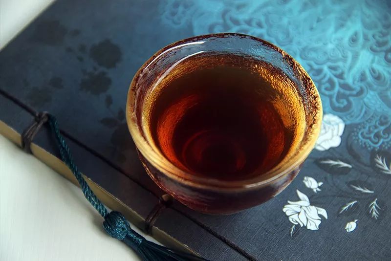 独特风味普洱茶的精细制作过程及工艺研究