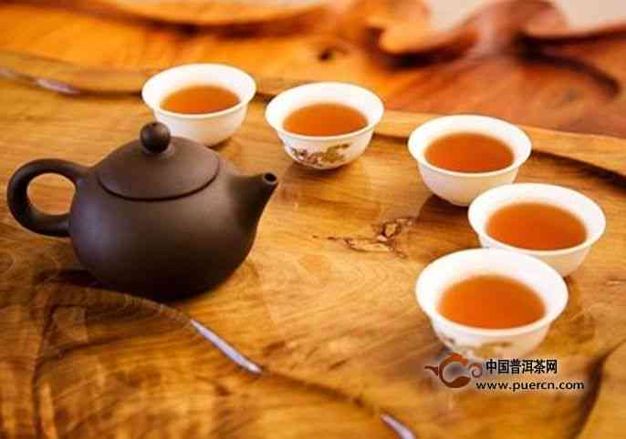 从玫瑰花到普洱茶：一次跨文化的茶艺之旅