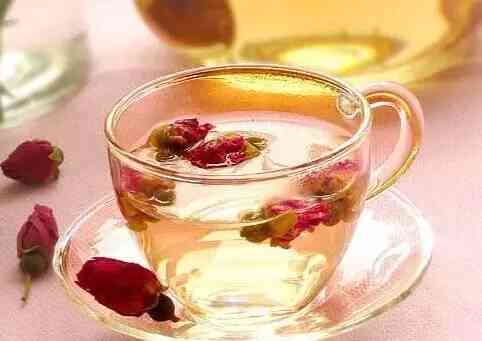 玫瑰花与普洱茶的融合：解锁独特的饮用疗效与健益处