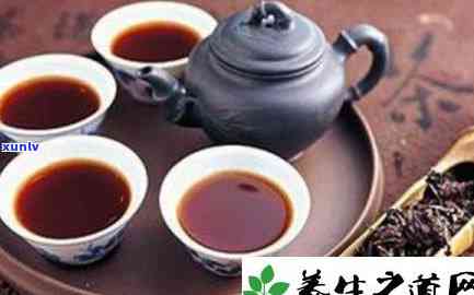 云南景迈古树千年普洱茶价格：2004年景迈千年古树茶饼特点与行情分析