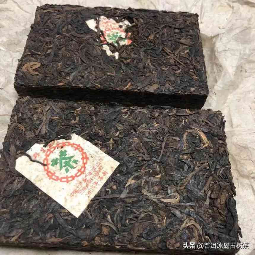 中茶云南特色熟茶砖：250克纯正口感，茶韵悠长的价格亲民之选