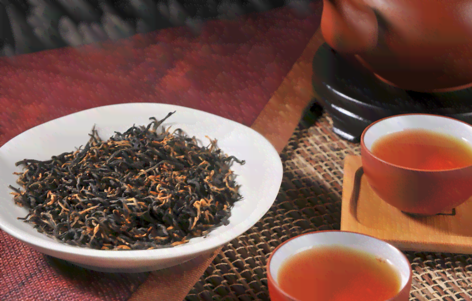 普洱茶的分类：红茶还是绿茶？专家深入解析