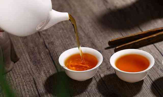 普洱茶的独特魅力：一款超越耐泡的茶叶体验