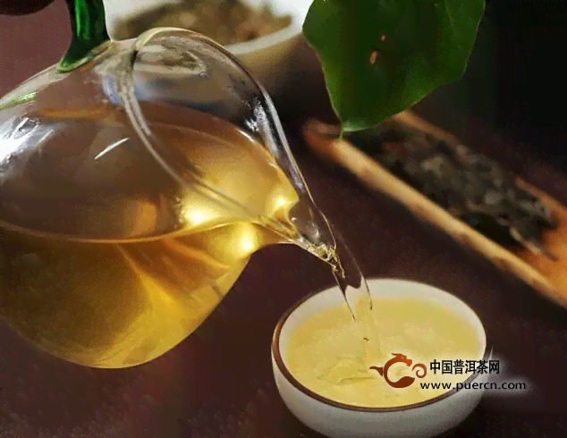 普洱茶女生年份选择：什么年份的普洱茶最适合女生品尝？