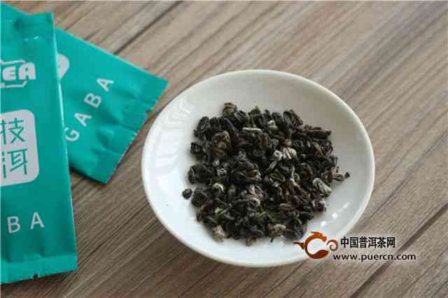 探究普洱茶的两种形态：饼子与散茶，哪一种更适合你？