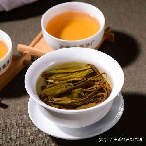 云南特色茶叶七彩饼：品味普洱茶的文化与艺术