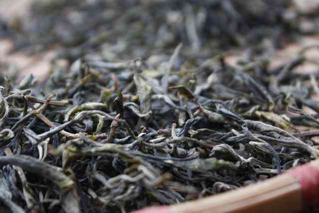 '越陈越香的普洱茶属于什么茶：探究陈年普洱茶的特殊魅力'