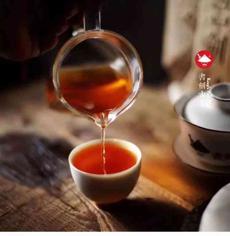 '越陈越香的普洱茶属于什么茶：探究陈年普洱茶的特殊魅力'