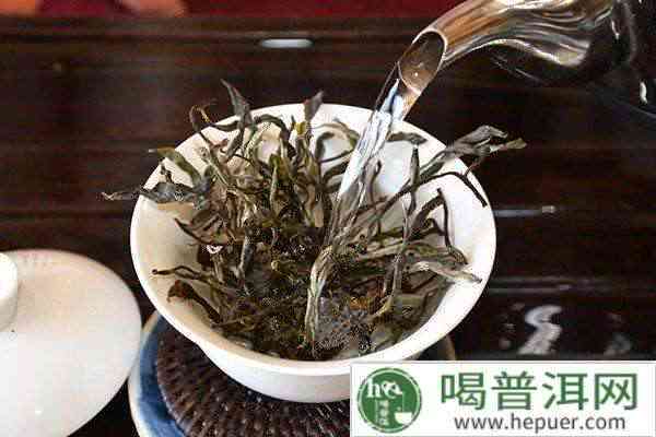 普洱茶冲泡技巧：不同类型茶叶适宜的水与冲泡方法