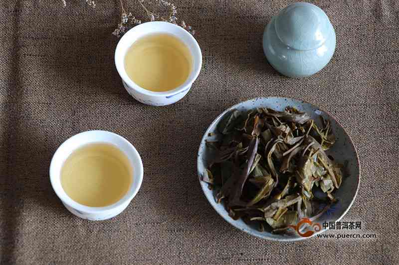 普洱茶茶味淡怎么解决：普洱茶水味太重怎么办，普洱茶水味重是怎么回事？