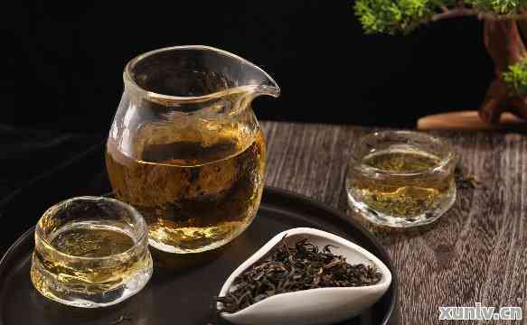 普洱茶饮用量：一天中最适合喝几杯？如何根据个人情况进行调整？