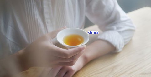 胆囊切除术后的饮茶指南：普洱茶是否适合恢复期？女生应注意什么？