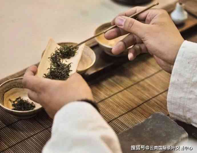 普洱茶有梗与无梗的区别：哪个更好？