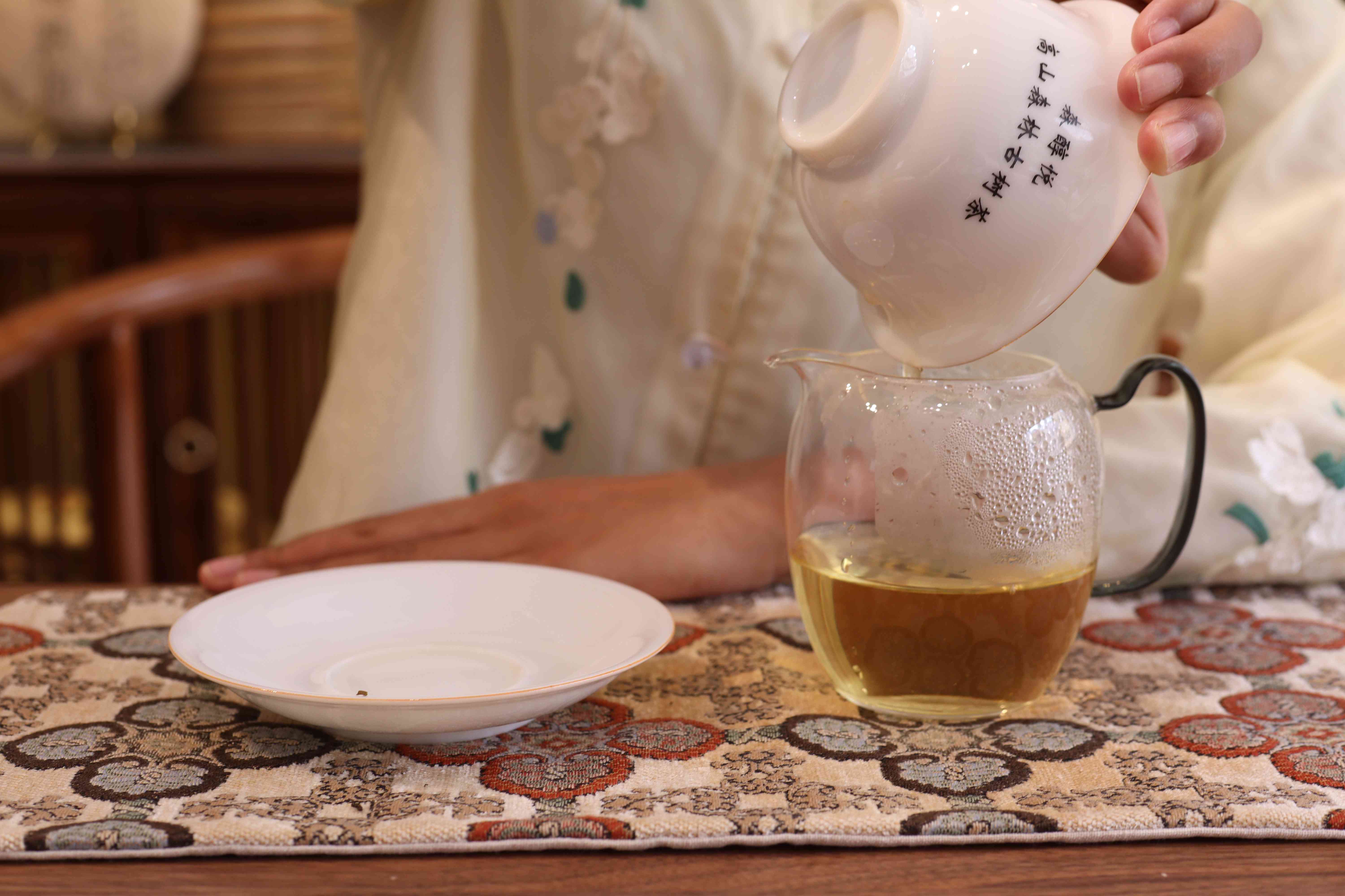 开水泡的普洱茶能放多久