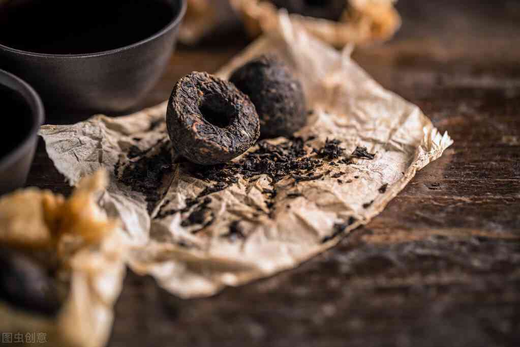 普洱茶班章的口感特征：熟普洱茶的醇厚与独特风味