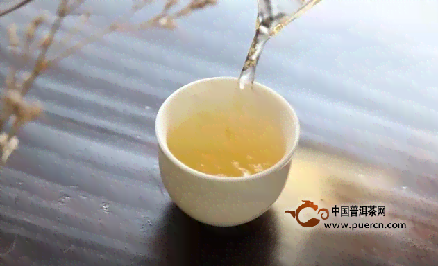 直播间清仓处理的普洱茶