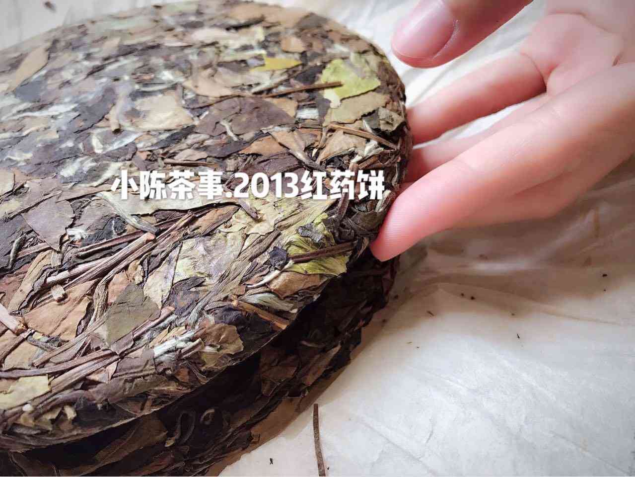 白茶与普洱茶饼的完美保存：如何确保美味和新？