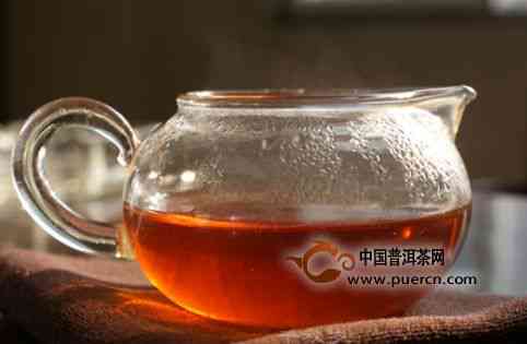 普洱茶泡法：多少度的水最适合普洱茶？