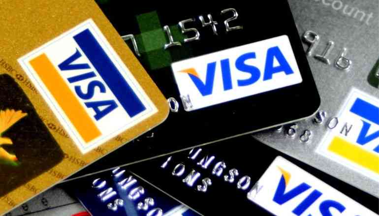 信用卡逾期一次性还款还哪里的利息高，如何计算？
