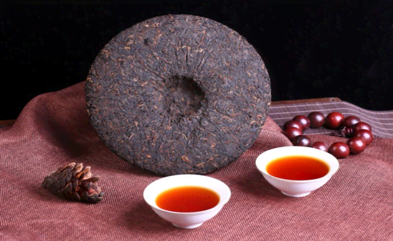 红茶饼：一种由普洱茶制作的特色茶品探索